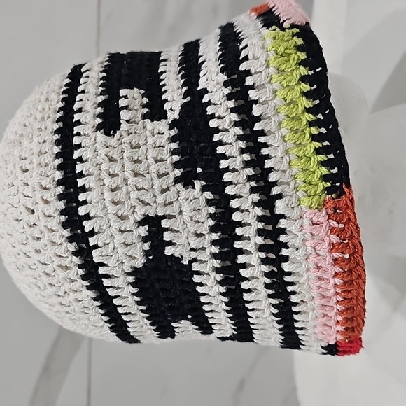 Free People Pixie Crochet Knit Bucket Hat Cream Black Orange Pink Green - Picture 4 of 9